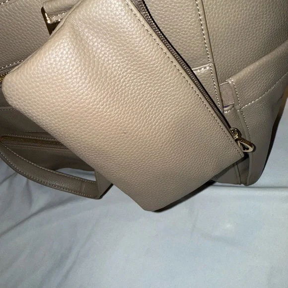 MinkeeBlue Quilted Taupe Tote Bag w/ Pouch – Work, Travel, Mom Bag - Picture 9 of 10
